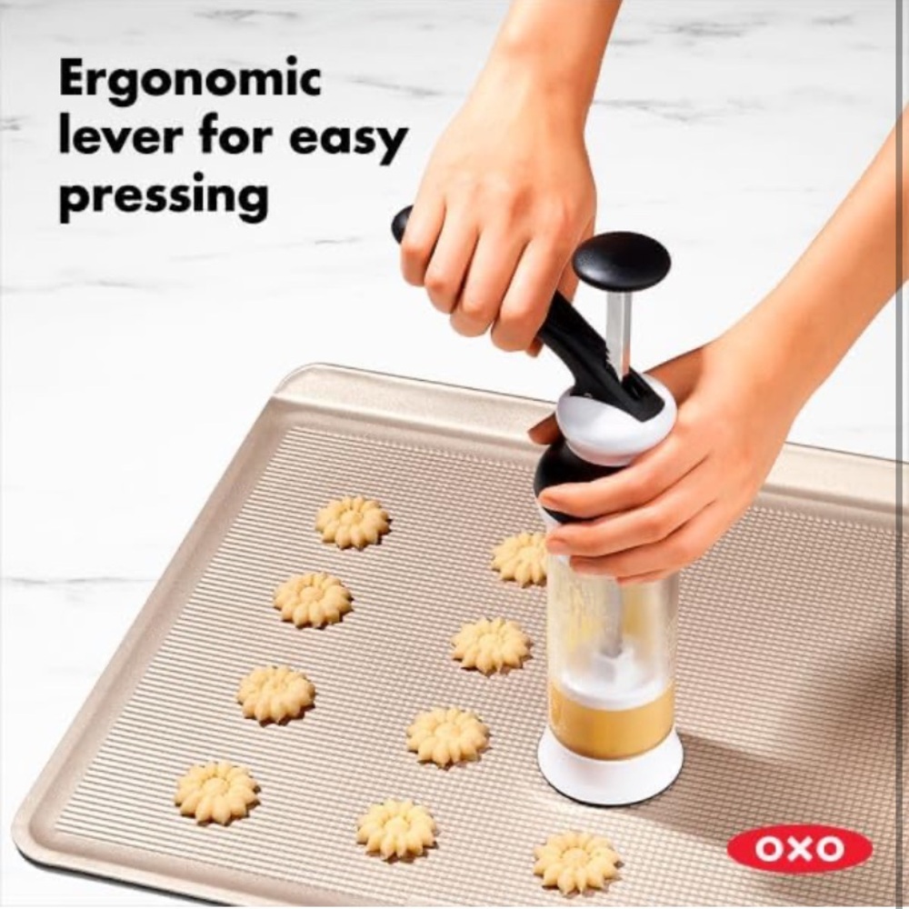 OXO Good Grips 12-Piece Cookie Press Set - Picture 2 of 11